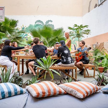Jungle House Hostel Las Palmas Buitenkant foto