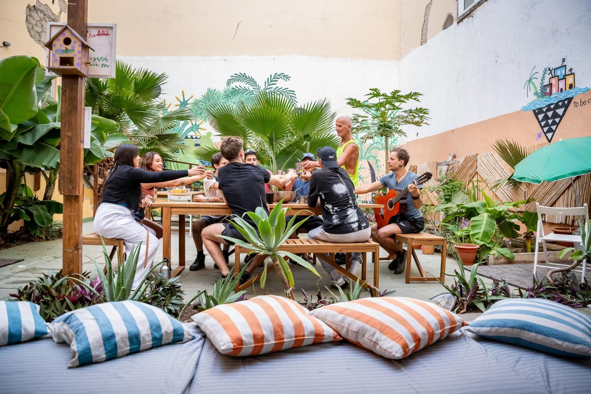 Jungle House Hostel Las Palmas Buitenkant foto